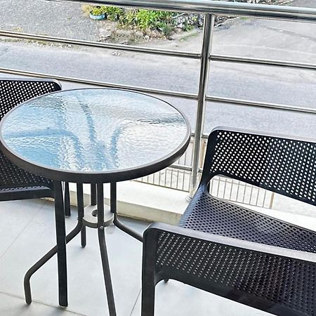 Auriflex House Bed & Breakfast Krabi Exterior photo